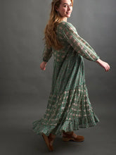 Load image into Gallery viewer, Britta Long Sleeve Tiered Dress