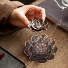 Load image into Gallery viewer, Lotus Incense Burner - Metal