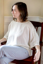 Load image into Gallery viewer, Everly Linen Blouse, 2 Colors