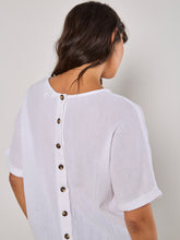 Load image into Gallery viewer, Cotton Gauze Button-Back Top