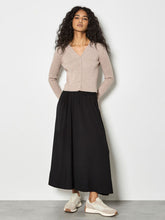 Load image into Gallery viewer, Ribbed Knit Scalloped Cardigan