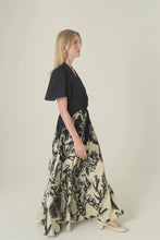 Load image into Gallery viewer, La Vie En Rose Dress