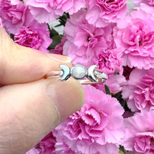 Load image into Gallery viewer, Moon with Moonstone Ring, 2 Sizes