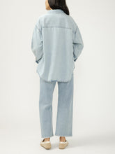 Load image into Gallery viewer, Relaxed Button-Up Beach Shirt