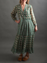 Load image into Gallery viewer, Britta Long Sleeve Tiered Dress