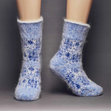 Load image into Gallery viewer, Crystal Snow Goat Wool Crew Sock