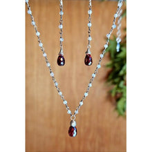 Load image into Gallery viewer, Garnet & Labradorite Necklace