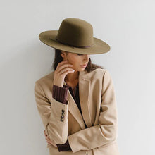 Load image into Gallery viewer, Rue - Open Crown Hat - Olive
