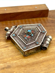 Vintage Detailed Silver Box Pendant with Blue and Red Glass