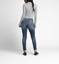 Load image into Gallery viewer, Girlfriend Mid Rise Skinny Jean