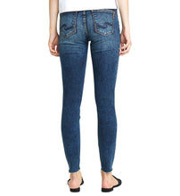 Load image into Gallery viewer, Elyse Mid-Rise Skinny Jean
