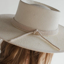 Load image into Gallery viewer, Bre Straw Pork Pie - Ivory