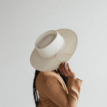 Load image into Gallery viewer, Bre Straw Pork Pie - Ivory
