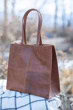 Load image into Gallery viewer, [MAXIMA] SHOPPER BAG | VEGETABLE-TANNED FIRENZE ANTIQUA LEAT
