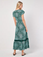 Load image into Gallery viewer, Scarf Print Crochet Detail Maxi Dress
