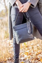 Load image into Gallery viewer, Bella Crossbody Purse, 2 Colors
