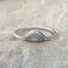 Load image into Gallery viewer, Sunrise Ring, 3 Sizes
