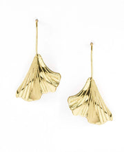 Load image into Gallery viewer, Sayuri Ginkgo Leaf Drop Earring - Gold
