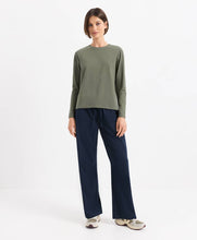 Load image into Gallery viewer, Women's Luxe Essential Crewneck Long Sleeve Tee, 3 Colors
