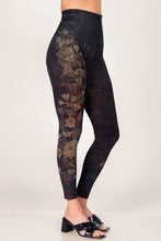 Load image into Gallery viewer, Embroidered Floral Vine Tapestry Print Legging
