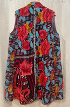 Load image into Gallery viewer, Cotton Kantha Stitch 7220 Milan Vest, One Size
