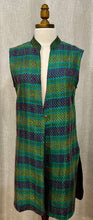 Load image into Gallery viewer, Kantha Stitch 6862 Turin Vest, One Size
