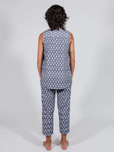 Load image into Gallery viewer, Eleni Tunic Top, Blue Ikat
