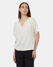 Load image into Gallery viewer, Hemp Popover Shirt
