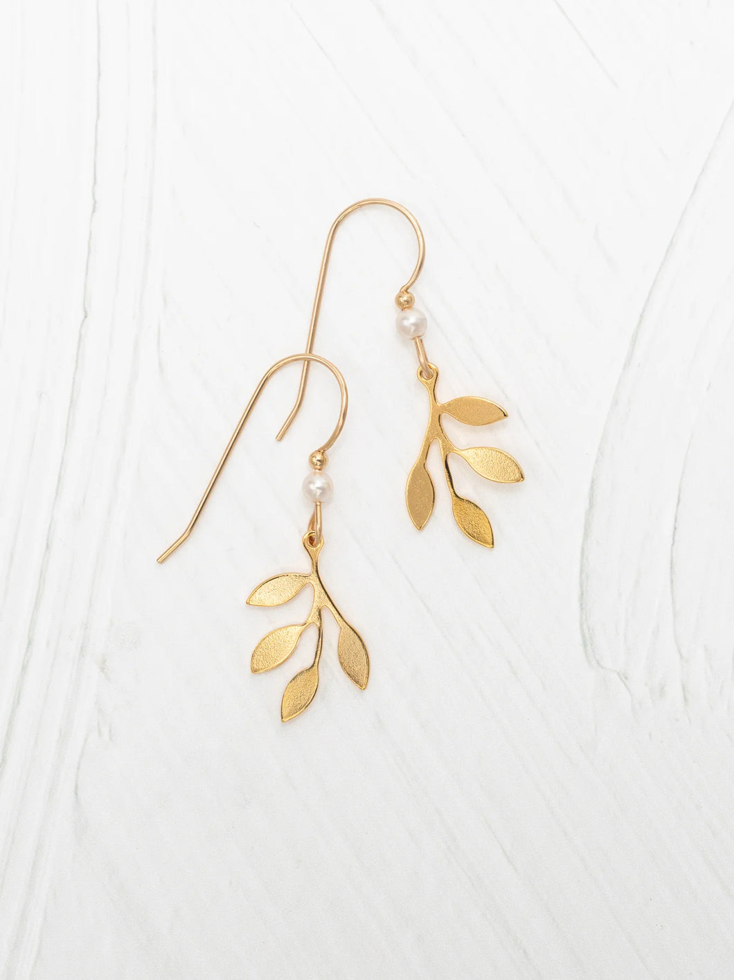 Holly Yashi Signature Earings, 2 Colors