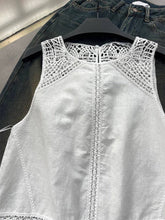 Load image into Gallery viewer, Lace Hollow-Out Tank Top

