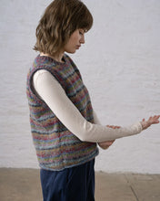 Load image into Gallery viewer, Heather Hand- Knit Vest
