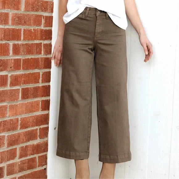 Crop Olive Pant