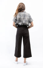 Load image into Gallery viewer, OAT Highrise Cropped Pant, 2 Colors
