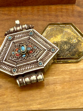 Load image into Gallery viewer, Vintage Detailed Silver Box Pendant with Blue and Red Glass
