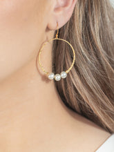 Load image into Gallery viewer, Full Moon Pearl Earrings
