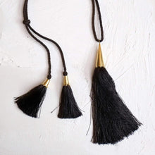 Load image into Gallery viewer, Zabra Tassel Necklace, 2 Colors
